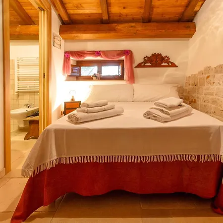 La Maison - Tenuta Colavecchio Πανσιόν Putignano