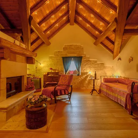 La Maison - Tenuta Colavecchio Πανσιόν Putignano