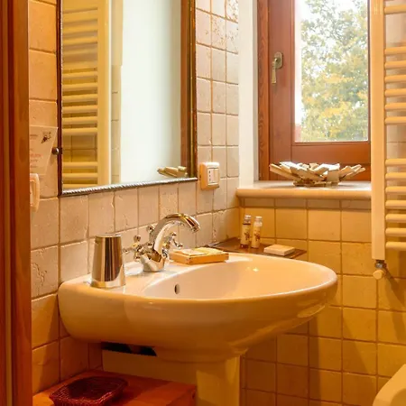 La Maison - Tenuta Colavecchio 4* Putignano