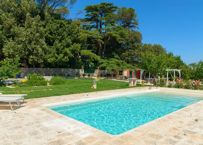 La Maison - Tenuta Colavecchio 4*